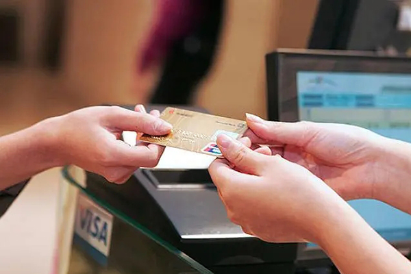 保单贷款：资金周转的灵活选择与操作指南